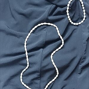 Natural fresh pearl necklace with matching bracelet